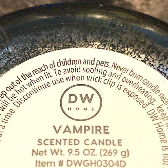 DW HOME CANDLE VAMPIRE RICHLY SCENTED NEW SILVER SPARKLE - Picture 5 of 5